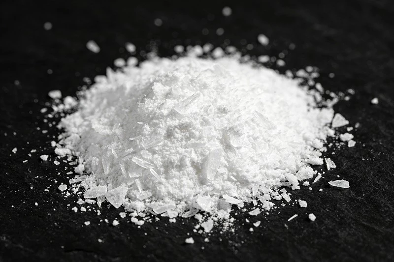 High-Content Synthetic vs Natural High-Content Synthetic vs Natural